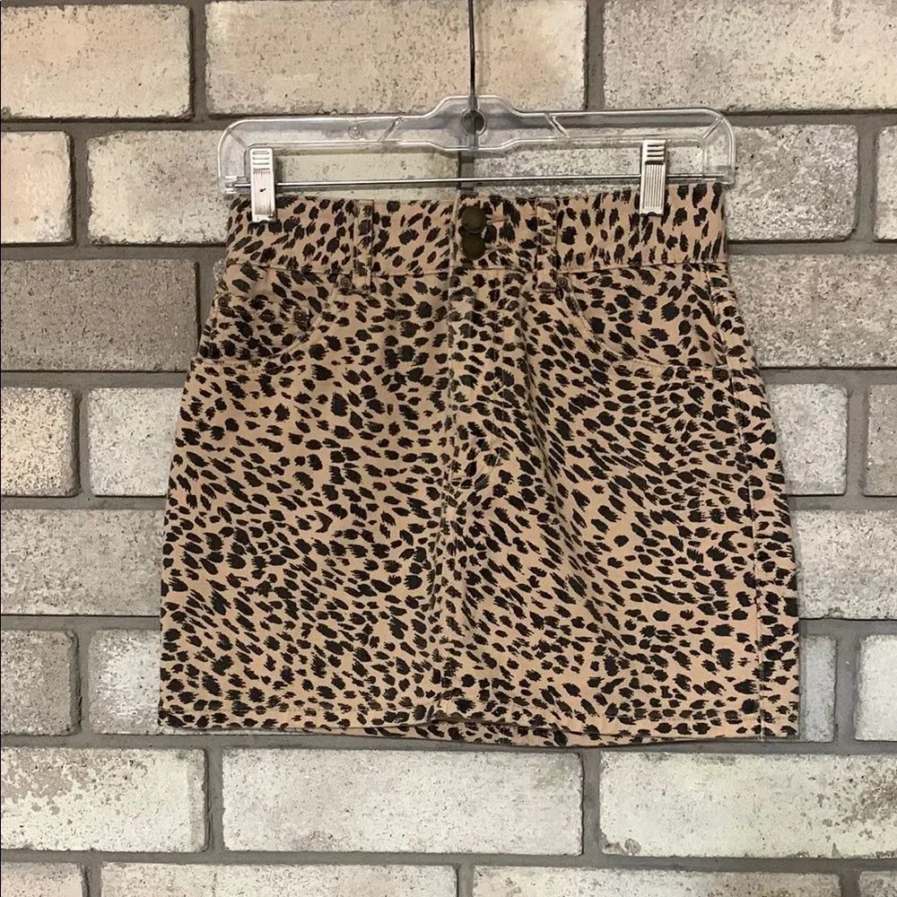 3for$20 skirt size 27